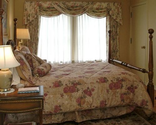 Montague Inn Saginaw Luaran gambar