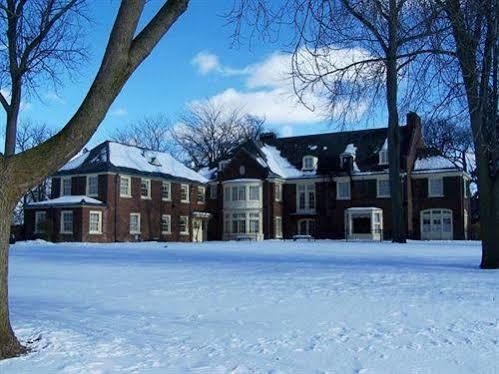Montague Inn Saginaw Luaran gambar