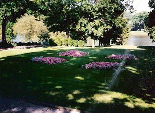 Montague Inn Saginaw Luaran gambar